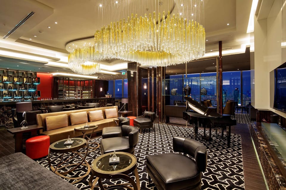 Bar/lounge