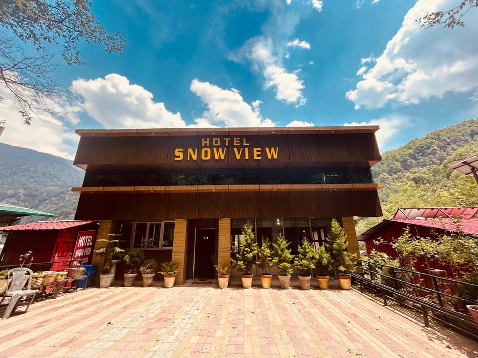 Hotel Snow View Chopta Hotel in Uttarakhand