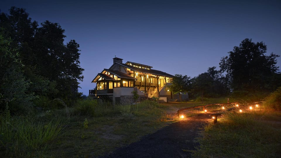 Pugdundee safaris - Denwa Backwater Escape Resort in India