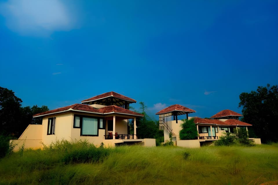 Pugdundee safaris - Denwa Backwater Escape Resort in India