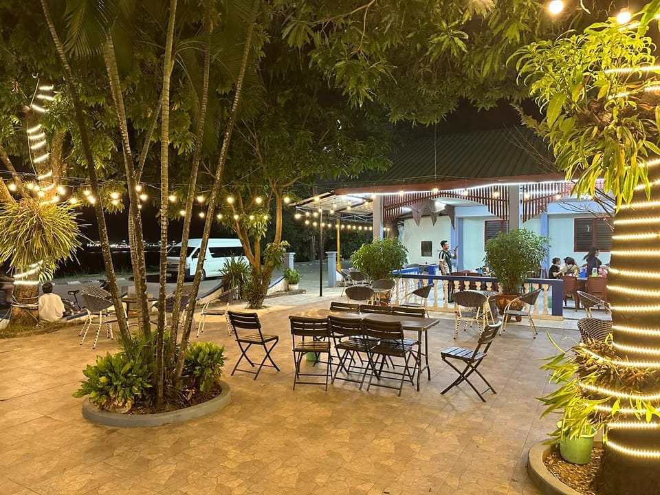 Mekong Hotel Hotel in Laos