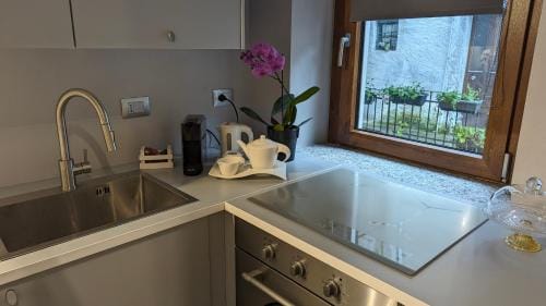 LA VIA DEL SALE accommodations holidays Lodge in Domodossola