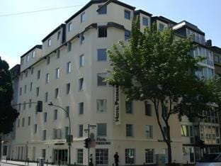 Hotel Petersburg Hotel in Neuss