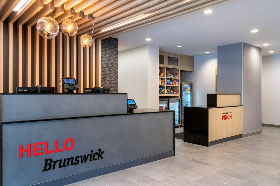TownePlace Suites by Marriott Brunswick Hotel in Dock Junction