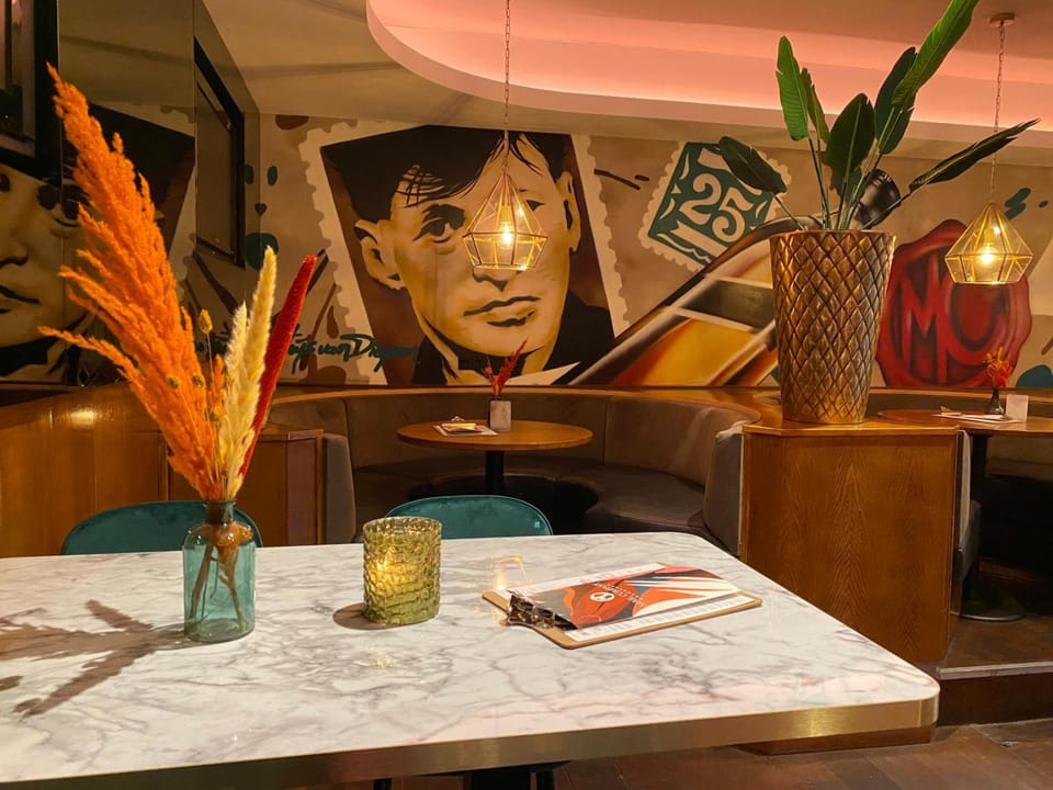 Monument Hotel Hotel in Zaandam