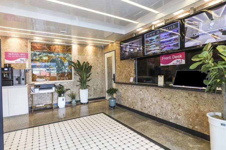 Hotel Eat Dot Com Alpeuseu Oncheon Hotel in South Korea