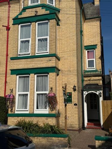Apple Tree Lodge Hotel in Bridlington