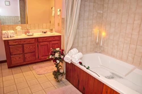Bavarian Inn Motel & Restaurant Hotel in Eureka Springs