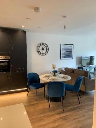 Reliance Apartment Hotel in Harlow