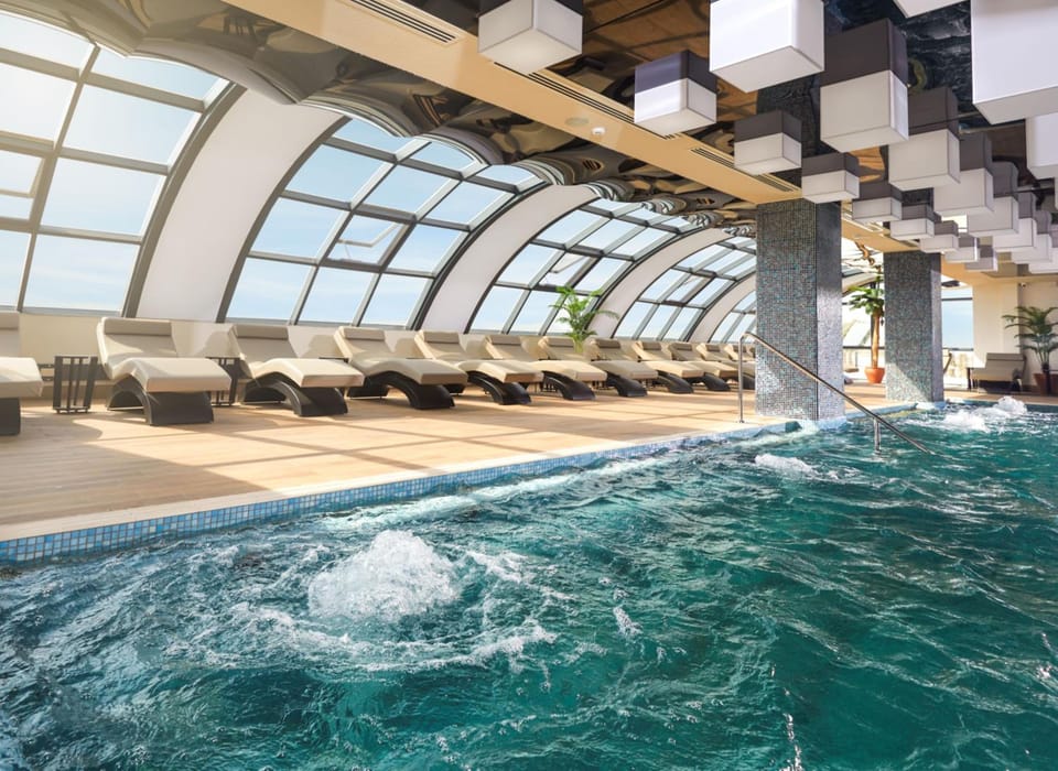 FT Lotus Thermal Hotel & Spa, Trademark Collection By Wyndham Hotel in İzmir Province