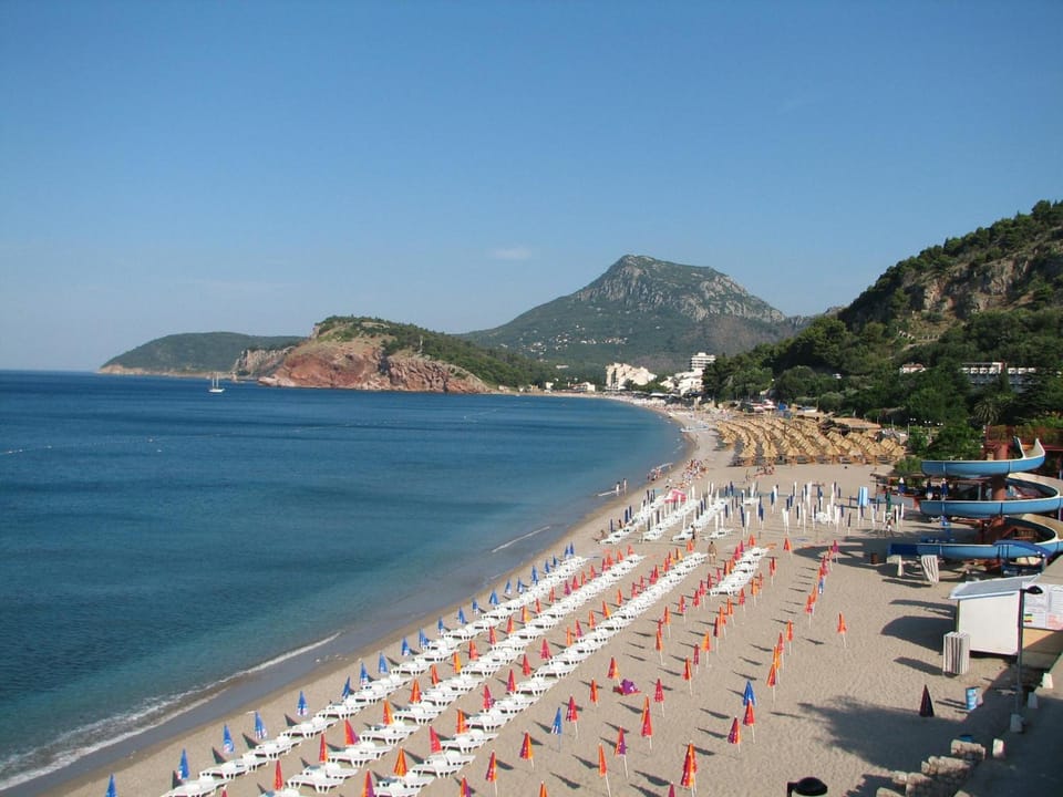 Sirena Marta Hotel in Montenegro