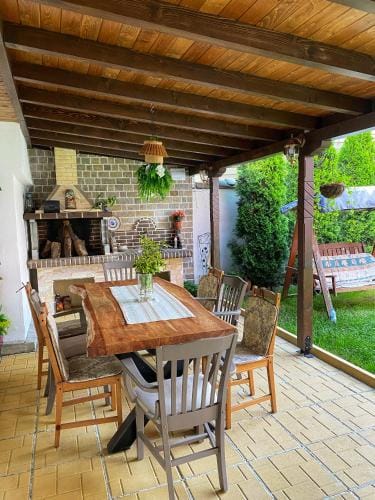 Family Hotel Flora Hotel in Decentralized Administration of Macedonia and Thrace