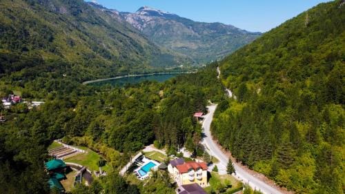 Vila Sunce Village Resort Konjic Hotel in Federation of Bosnia and Herzegovina