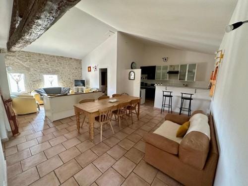 Le Mas de Ponge Hotel in Nimes