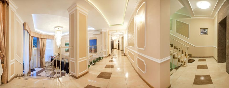 Hotel Helicopter Hotel in Ukraine