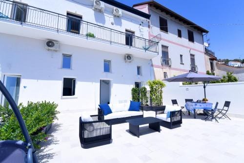 Blue View Luxury Rooms Hotel in Furore