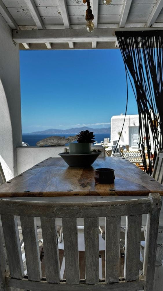 Vougli View Hotel in Mykonos