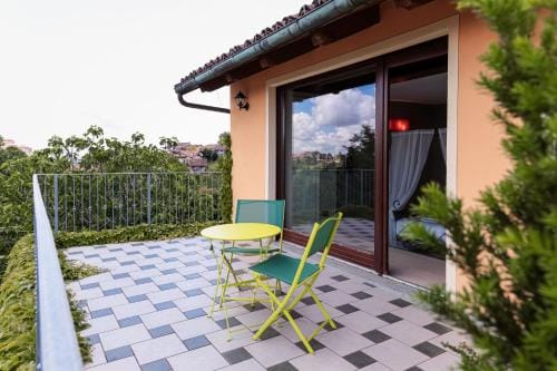 La Fornace - Rooms & Pool Hotel in La Morra