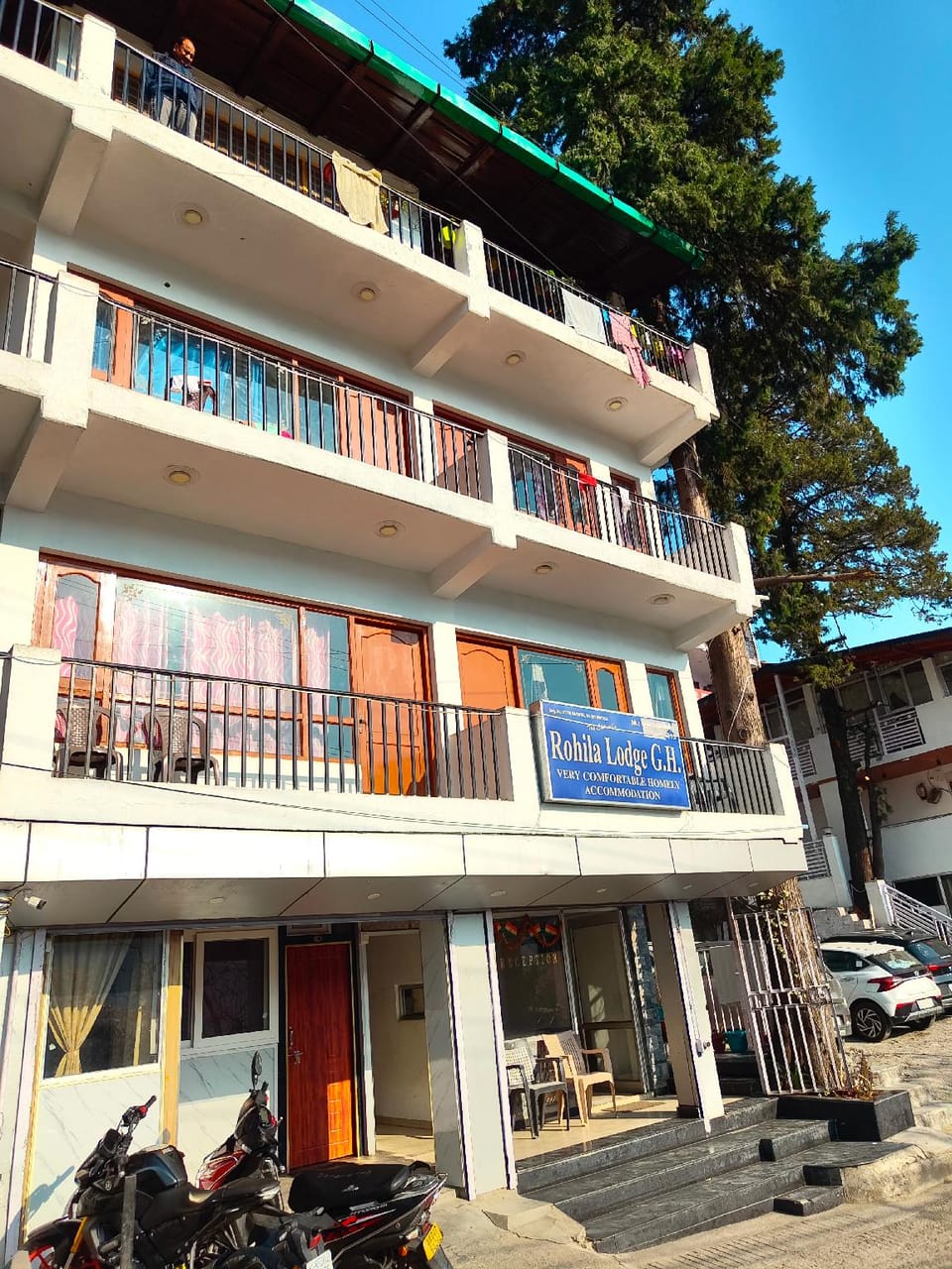 Goroomgo Rohila Lodge Lake View Mall Road Nainital Hotel in Uttarakhand