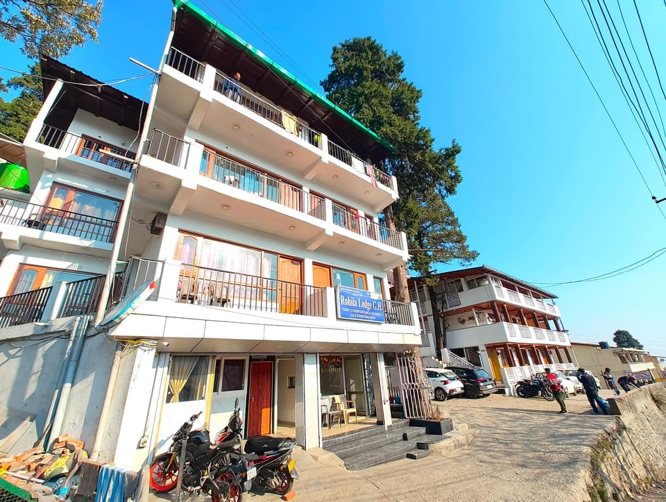 Goroomgo Rohila Lodge Lake View Mall Road Nainital Hotel in Uttarakhand