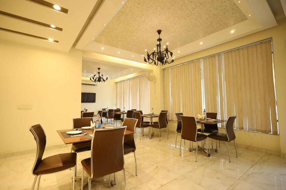 Asian Suites Cyber Park Gurgaon Hotel in Gurugram