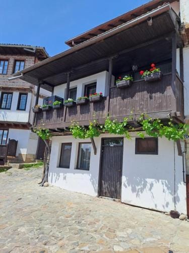 Guest House LAZARA Hotel in Veliko Tarnovo