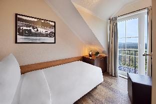 Lindner Nurburgring Ferienpark Hotel in Ahrweiler