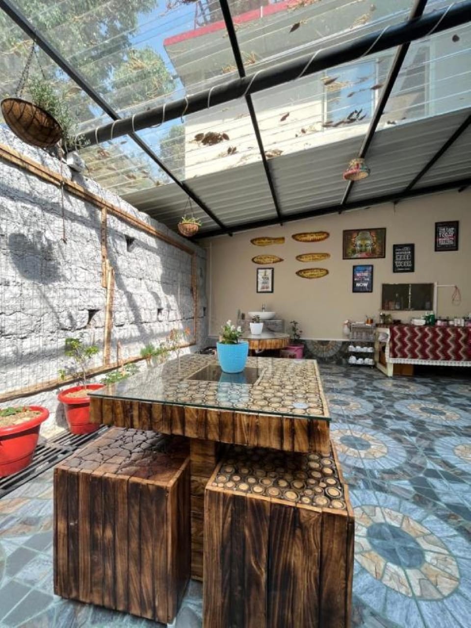 Goroomgo Paradise Inn Dharmsala Hotel in Himachal Pradesh