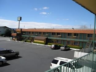 Gilroy Inn Hotel in Gilroy
