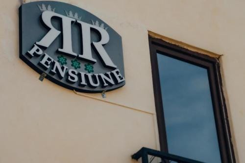 Pensiunea R&R Bailesti Hotel in Dolj County, Romania
