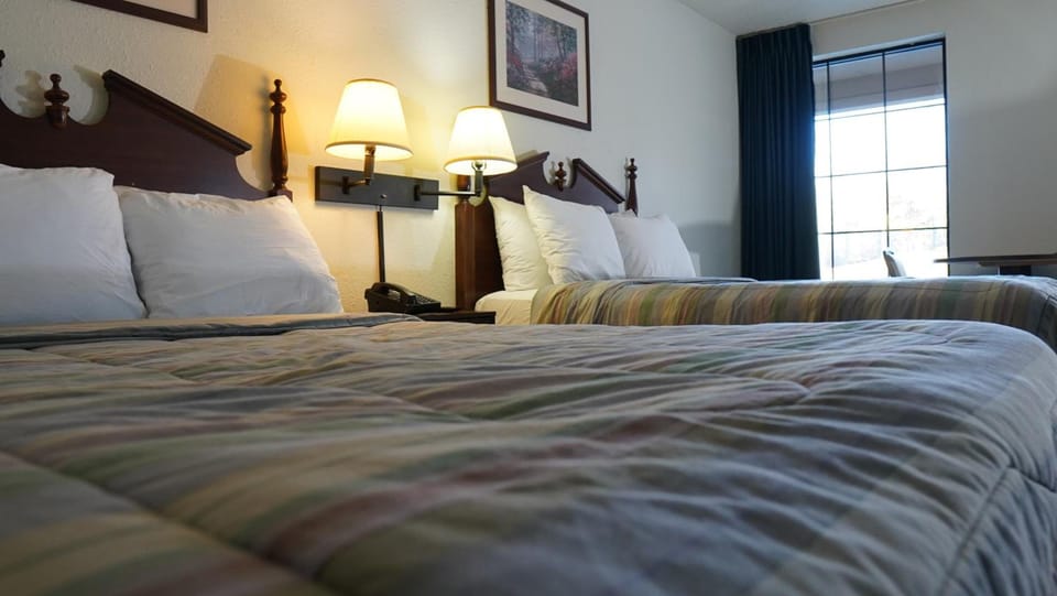 Skyline Lodge Motel in West Virginia
