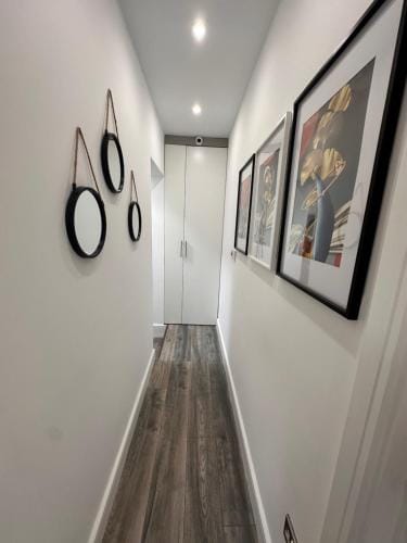 R-1 Newly renovated En-Suite Self contained Private Room in Selly Oak Birmingham Hotel in Birmingham