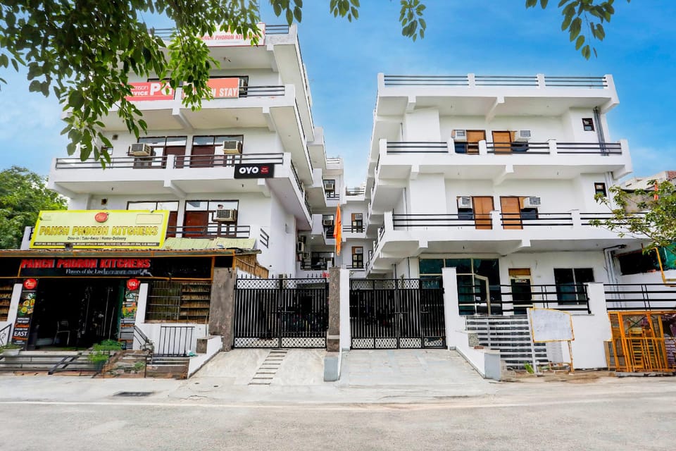 Hotel O Wamson Hotel in Noida