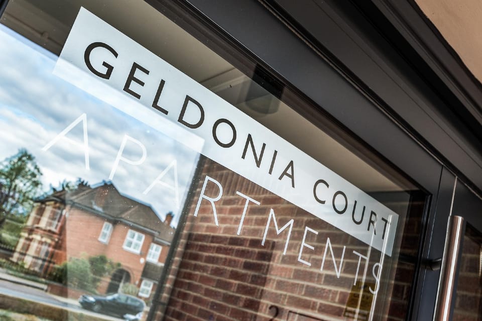 City Stay Apartments - Geldonia Court  Apartment hotel in Bedford