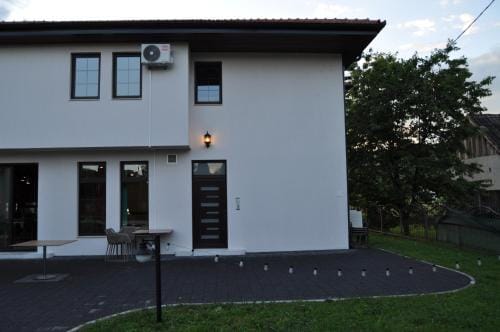 Apartments Divanhana 1 Hotel in Federation of Bosnia and Herzegovina