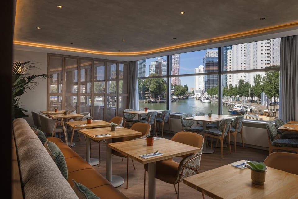 DoubleTree by Hilton Rotterdam Centre Hotel in Rotterdam