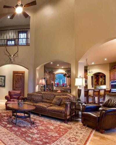 Rockin' B Ranch Summit House Hotel in Pipe Creek