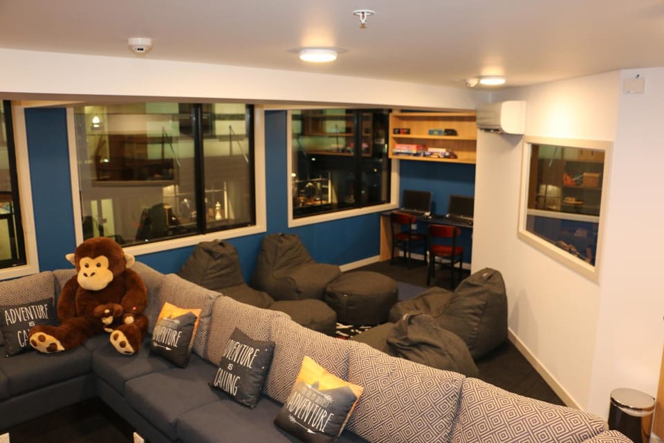Shared lounge/TV area