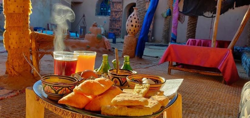 Auberge Kasbah Dar Sahara Tours Inn in Morocco