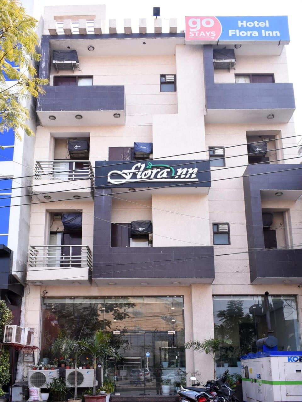 Hotel Flora Inn Hotel in Gurugram