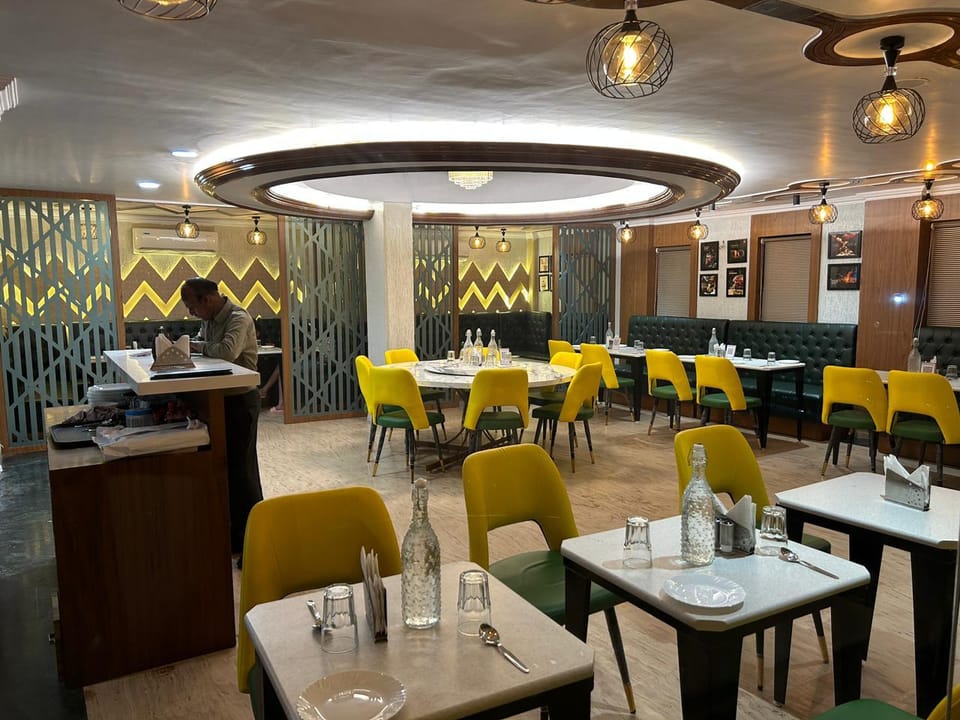 Hotel Gomti Nandan Palace Hotel in India