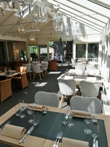 Hotel Les Ardillieres du Pont d'Oye Hotel in Wallonia, Belgium