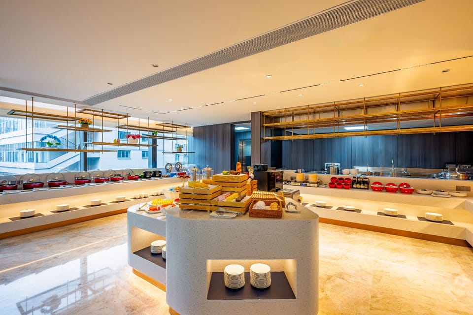 Wanfei Tencent TiMi Hotel (Hangzhou Huanglong Vanke International Center Store) Hotel in Hangzhou