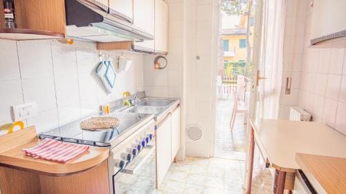 Sweet Garden Apartment - Italian Homing Hotel in Sirmione