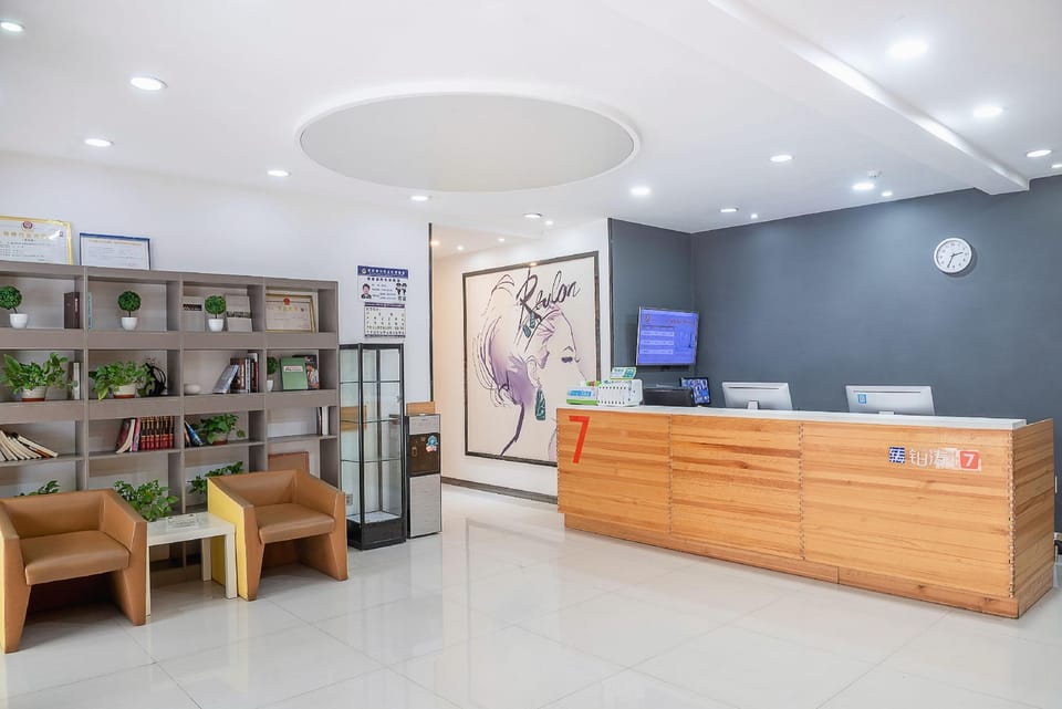 7Days Premium Chongqing Tongliang Square Hotel in China