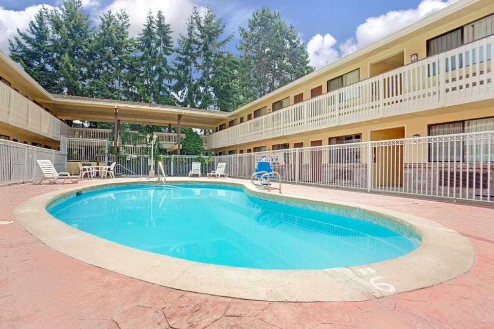 FairBridge Inn Express Tukwila Hotel in Bryn Mawr-Skyway