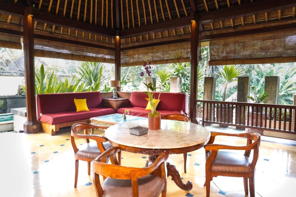 Alam Puri Art Museum and Villas Hotel in Sukawati