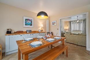Y Deri - Close to Village and Beach Hotel in Saundersfoot