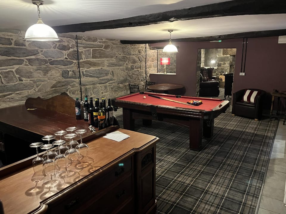 Maes Y Neuadd Country House Hotel in Wales