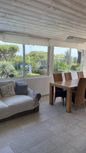 MY Tropezienne Bed&Breakfast Hotel in Gassin